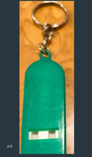 Llavero Silbato Afilador Vintage