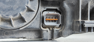 FARO DERECHO KIA RIO 1.5 CRDi