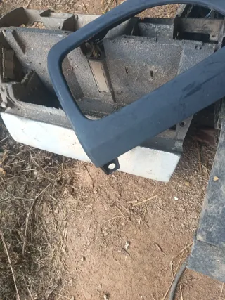 Calandra Renault Express