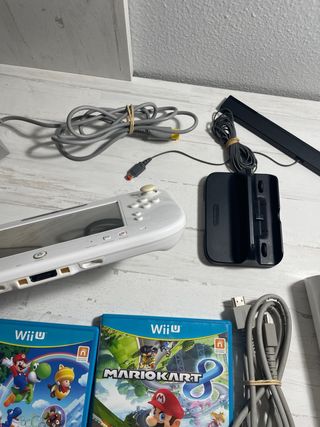 Nintendo Wii U con 2 giochi