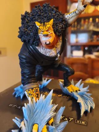 Rob Lucci Ichiban Kuji D One Piece Figure