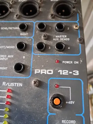 Mesa de mezclas Studimaster Diamond