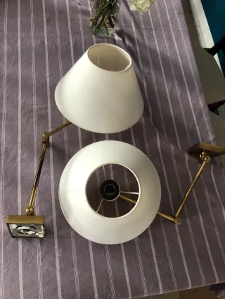 Lámpara de pared doble dorada