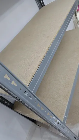 Estanterías metálicas (2 unidades)