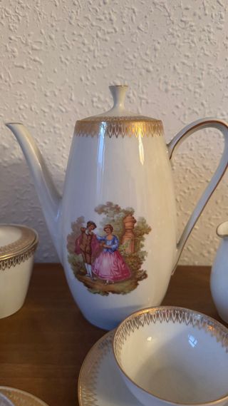 Juego de té porcelana con tetera