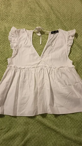 Vestido azul de terciopelo fruncido........