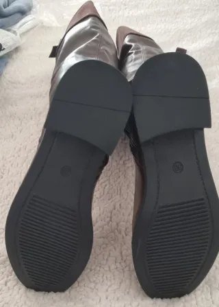 Botas caña alta piel sintética Talla 36