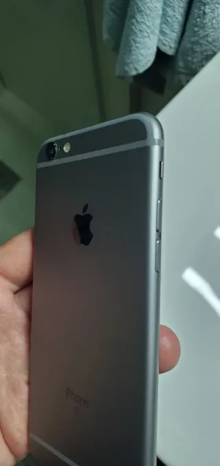 iPhone 6s 32GB Gris Espacial