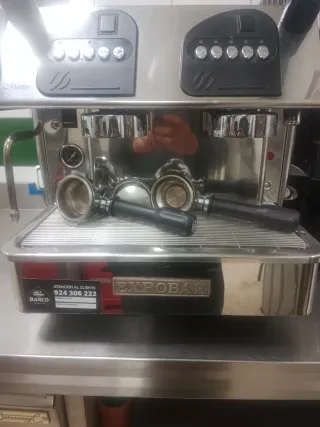 Cafetera Expobar y Molinillos de Café