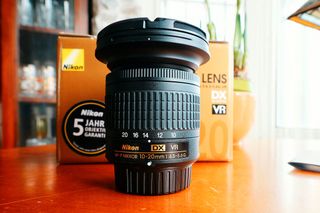 Objetivo Nikon AF-P DX NIKKOR 10-20mm VR
