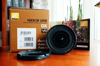 Objetivo Nikon AF-P DX NIKKOR 10-20mm VR