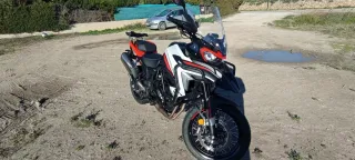 Benelli TRK 702 X Adventure Moto