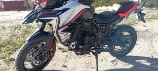 Benelli TRK 702 X Adventure Moto
