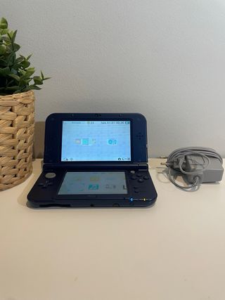 Nintendo 3DS XL Azul Marino + 3 Juegos