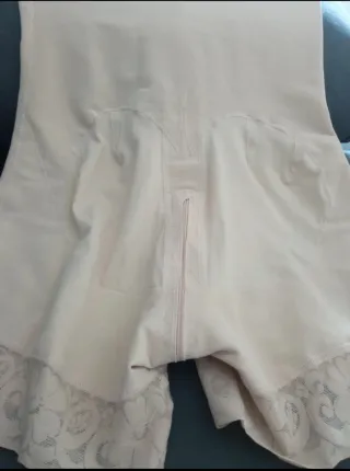 Faja body moldeador beige talla L sin estrenar