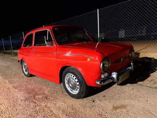 Se alquila vehículo