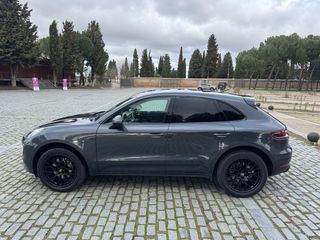 Porsche Macan 2016