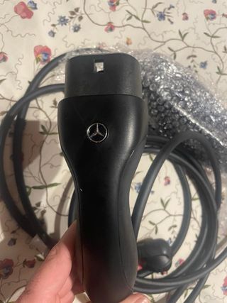 Cargador coche eléctrico Original Mercedes Benz