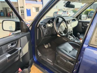 Land Rover Discovery 2012