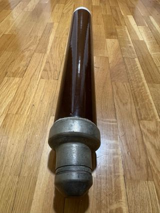 Aislador antiguo Jicara