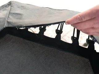 Cama elástica hexagonal con barra