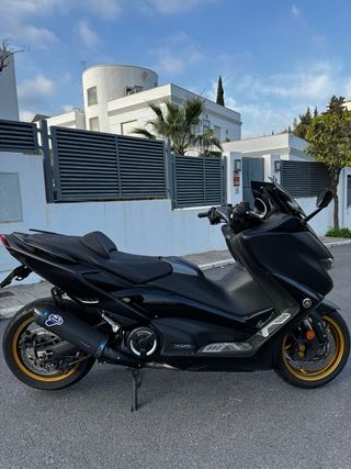 Yamaha Tmax 560 Tech Max