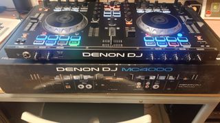 Controladora DJ Denon MC4000