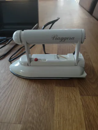 Plancha de viaje Ufesa Viaggiera