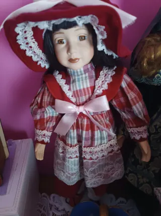 Muñeca porcelana antigua 30€ cada una