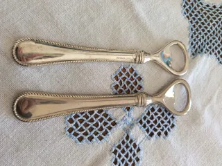 2 Apribottiglie Vintage Silverplated