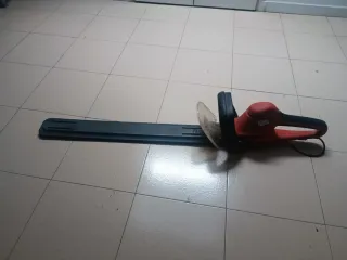 Cortasetos Eléctrico Black+Decker