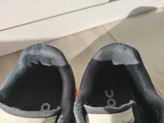 Zapatillas On Cloud Running Naranja Negro