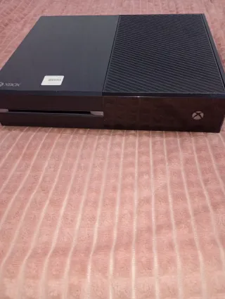 Xbox One con FIFA 23 e Forza Horizon 4