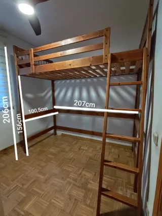 Cama alta juvenil madera con escalera
