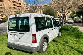 Ford Tourneo Connect 2014