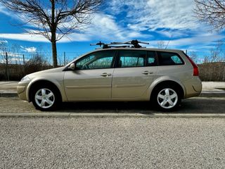 Renault Megane 2007, 1.6, pegatina C