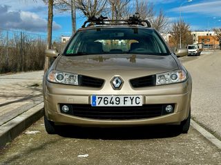 Renault Megane 2007, 1.6, pegatina C