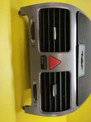 AIREADORES CENTRALES SALPICADERO VW GOLF V