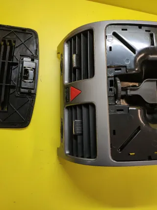 AIREADORES CENTRALES SALPICADERO VW GOLF V