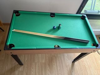 Futbolín de madera multijuegos. Venta en persona