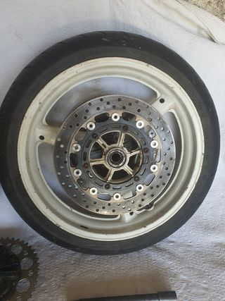 Pareja de llantas YAMAHA R1