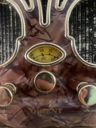 Radio Vintage Orient Marrón y Dorado