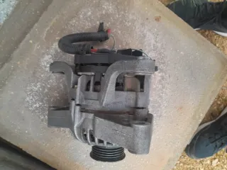 Alternador Bosch 0 124 225 041 14V 70A