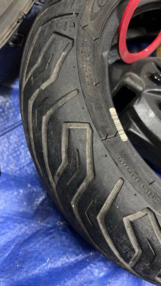 LOTE PIEZAS PIAGGIO ZIP