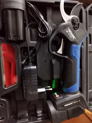 Tijeras Eléctricas SWANSOFT 718