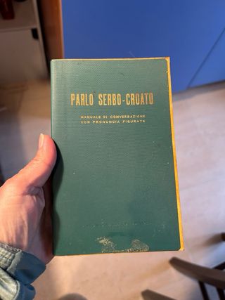 Dizionario serbo- croato e tedesco