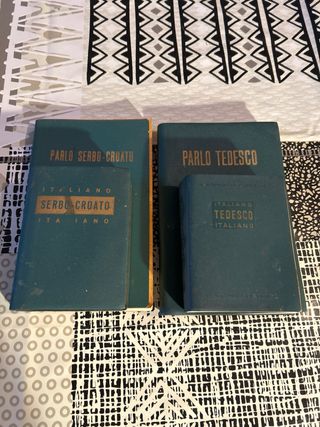 Dizionario serbo- croato e tedesco