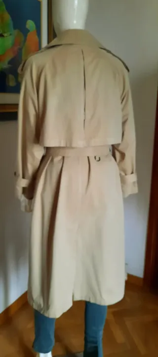 Gabardina edición limitada beige