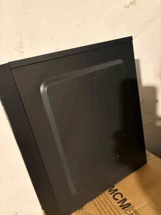 Caja PC Mars Gaming MCM Dañada