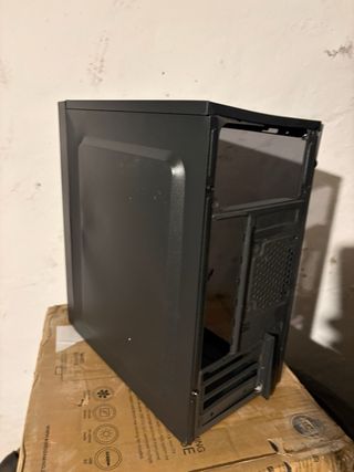 Caja PC Mars Gaming MCM Dañada